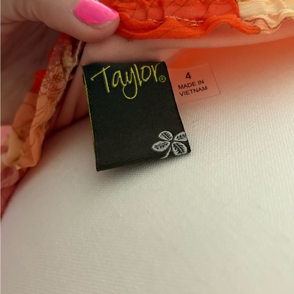 Taylor Floral One-Shoulder Dress - Picture 10 of 12